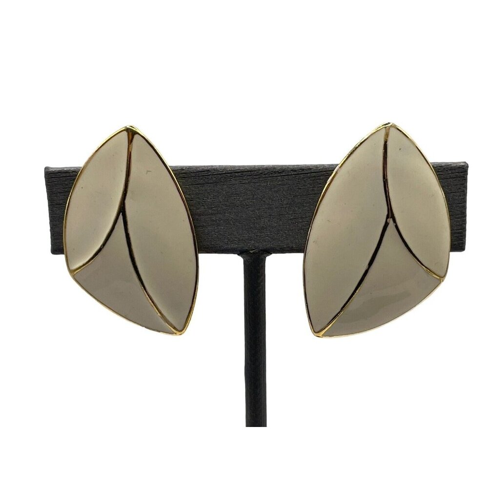 TAT Vintage Clip On Earrings Off White Cream Enamel Gold‎ Tone Statement 1980s